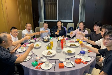 月圆中秋 情暖羲和——羲和电力有限公司举办2026年外地在宁及单身员工中秋聚餐活动